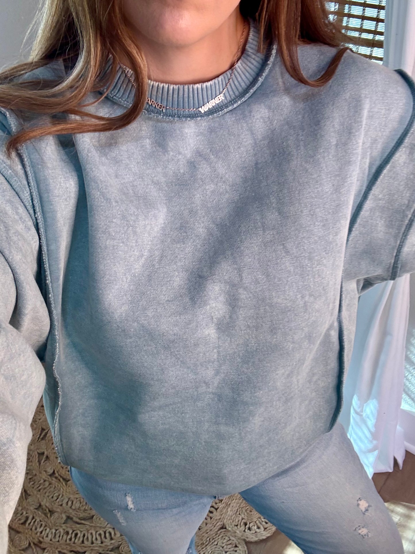 EXPOSED WILLOW SWEATSHIRT
