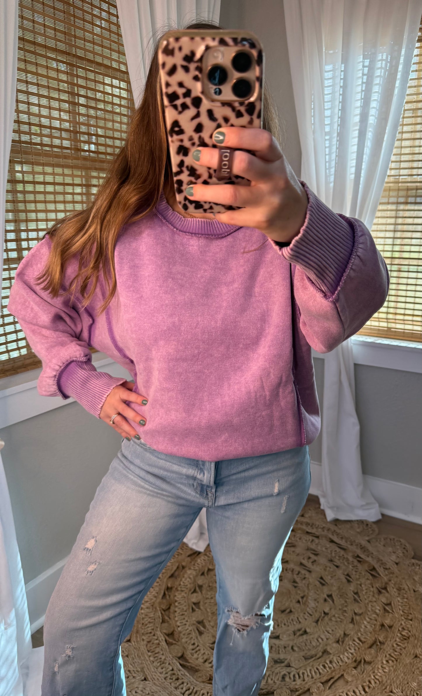 EXPOSED WILLOW SWEATSHIRT